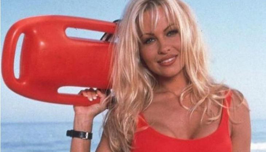 Pamela Anderso...